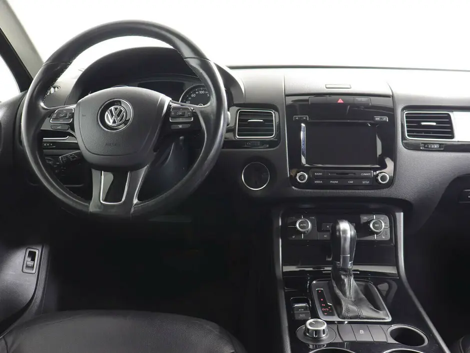 Volkswagen Touareg, 2011 г.