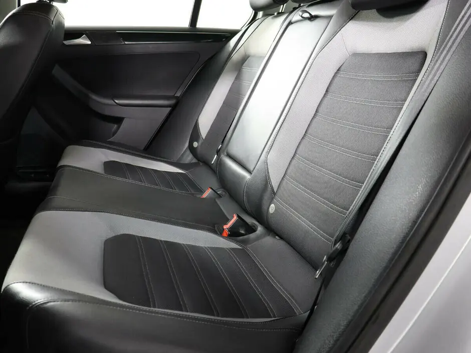 Volkswagen Jetta, 2016 г.