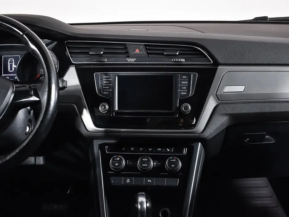 Volkswagen Touran, 2015 г.