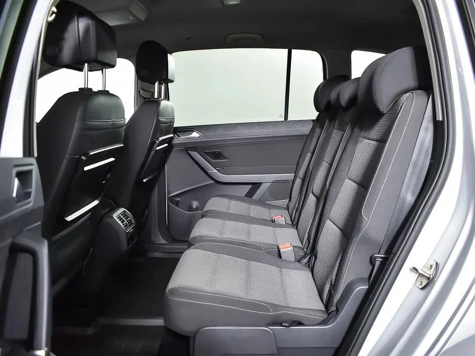 Volkswagen Touran, 2015 г.