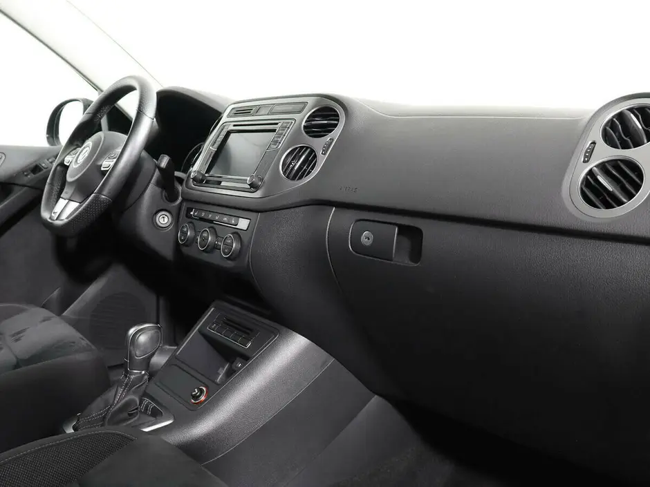 Volkswagen Tiguan, 2012 г.