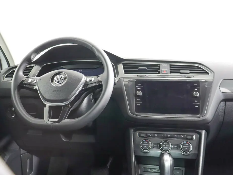 Volkswagen Tiguan, 2019 г.