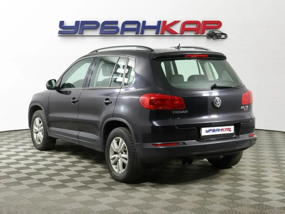 Volkswagen Tiguan, 2015 г.