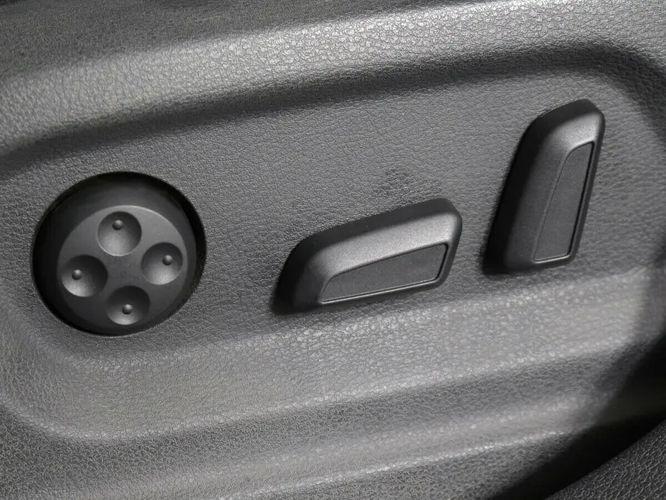 Volkswagen Tiguan, 2015 г.