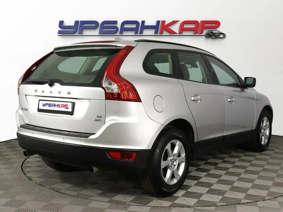 Volvo XC60, 2011 г.