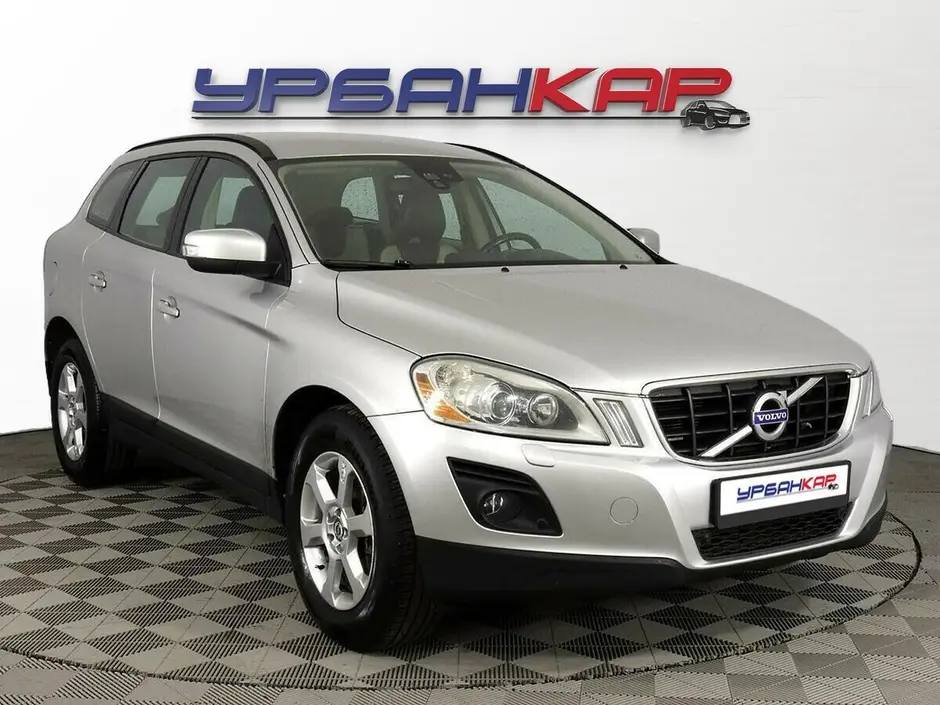 Volvo XC60, 2011 г.