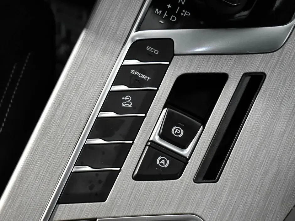 Geely Coolray, 2023 г.