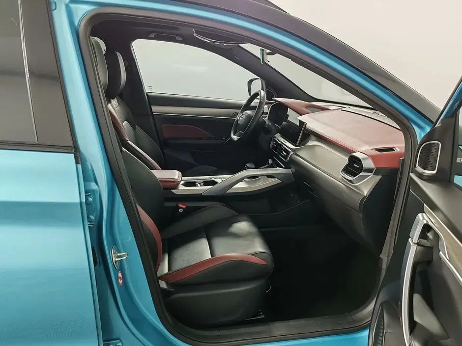 Geely Coolray, 2023 г.