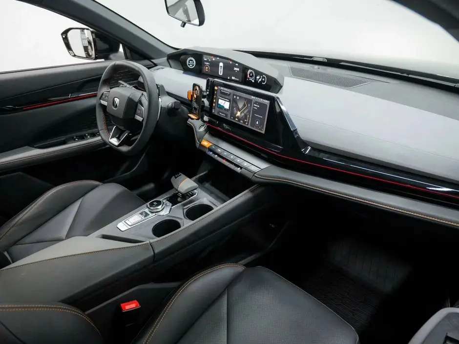 Changan UNI-V, 2023 г.