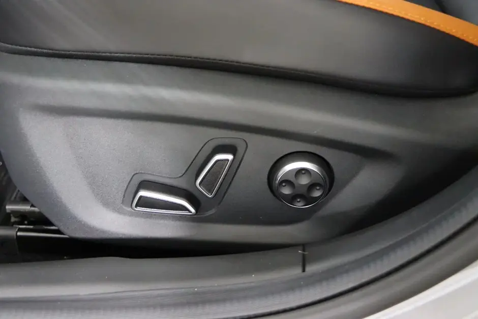 Changan UNI-V, 2023 г.