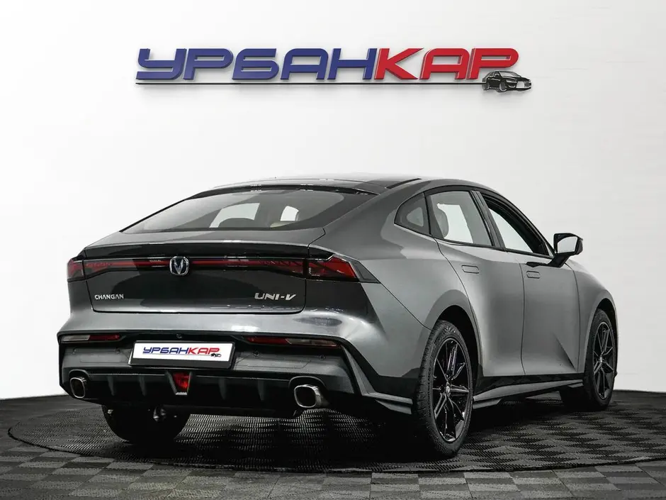 Changan UNI-V, 2022 г.