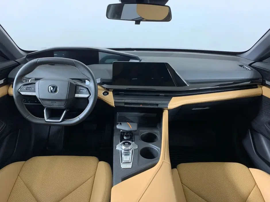 Changan UNI-V, 2023 г.