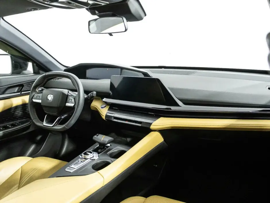 Changan UNI-V, 2022 г.