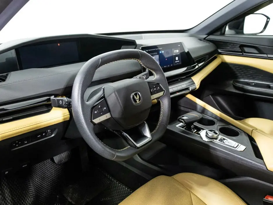 Changan UNI-V, 2022 г.