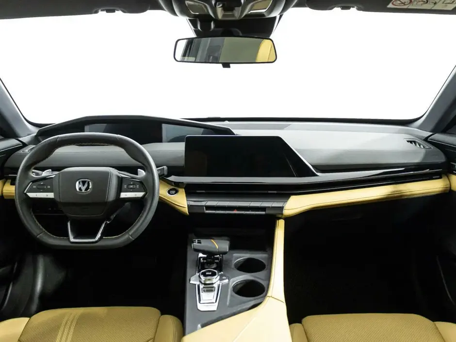 Changan UNI-V, 2022 г.