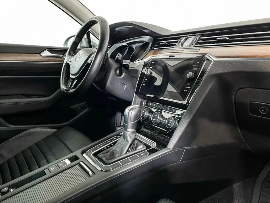 Volkswagen Passat, 2018 г.