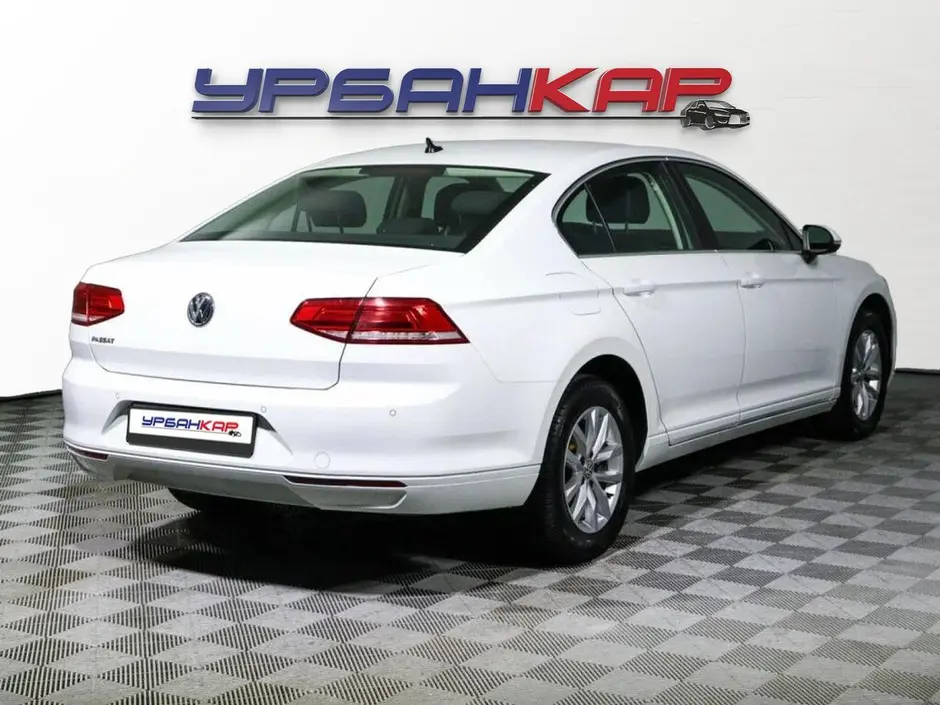 Volkswagen Passat, 2020 г.
