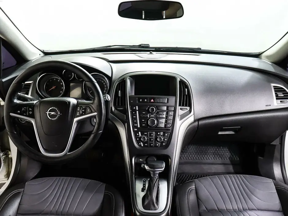 Opel Astra, 2014 г.