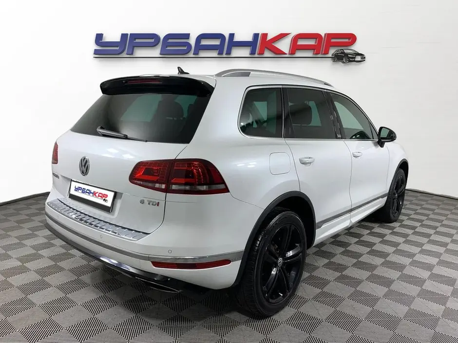 Volkswagen Touareg, 2014 г.