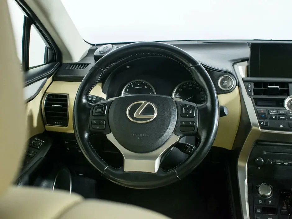 Lexus NX, 2016 г.