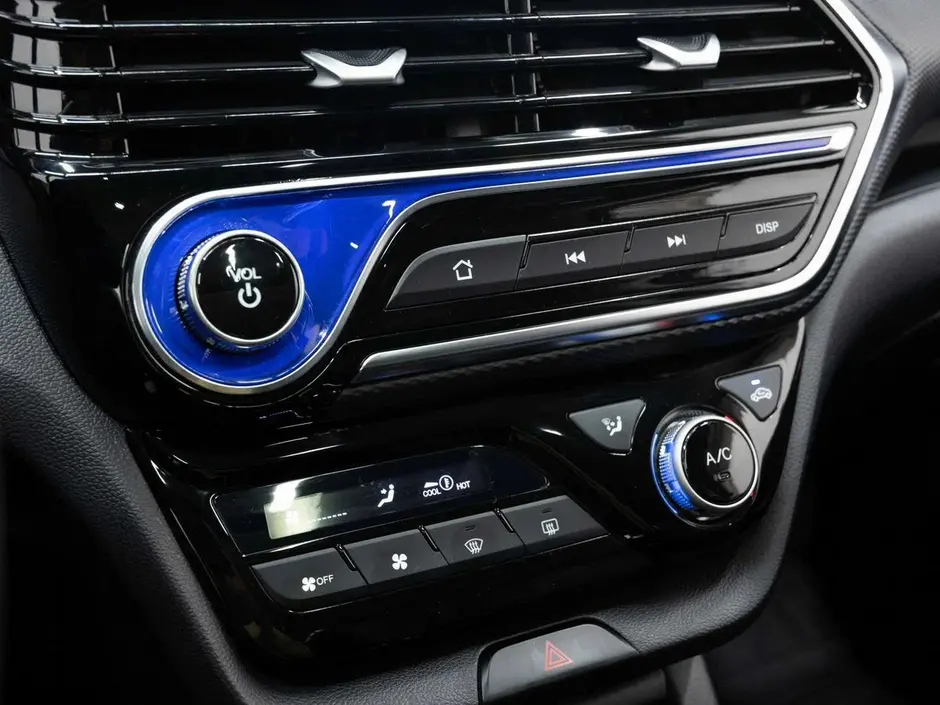 Changan Alsvin, 2023 г.