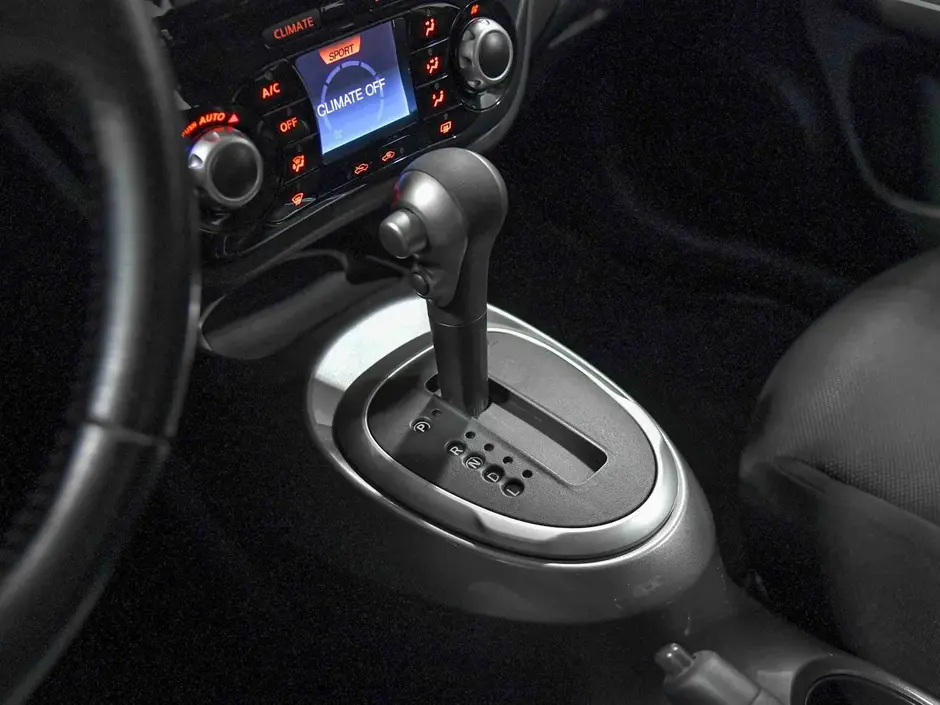 Nissan Juke, 2011 г.